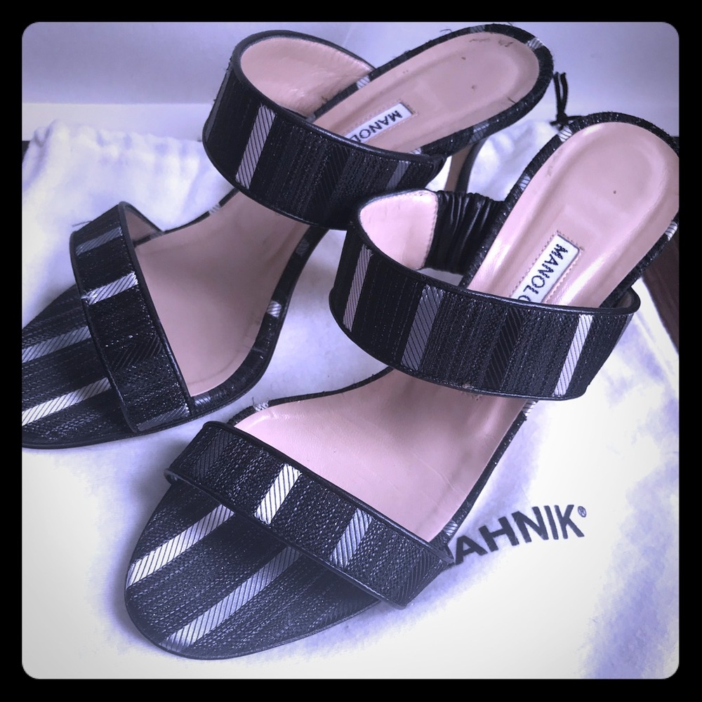 Black and Sliver Manolo Slip On Heels 👠Sz 37